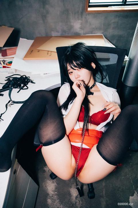  Zia (지아) - Office slave